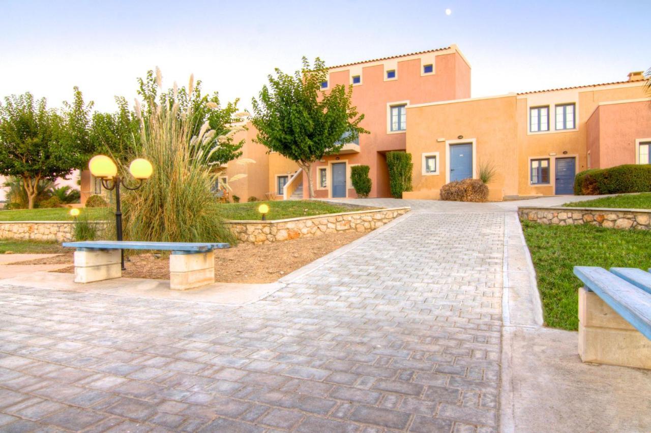 Sweety Club Solimar Emerald Rethymno  Bagian luar foto