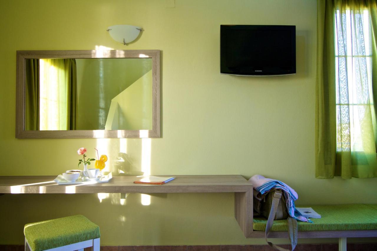Sweety Club Solimar Emerald Rethymno  Bagian luar foto