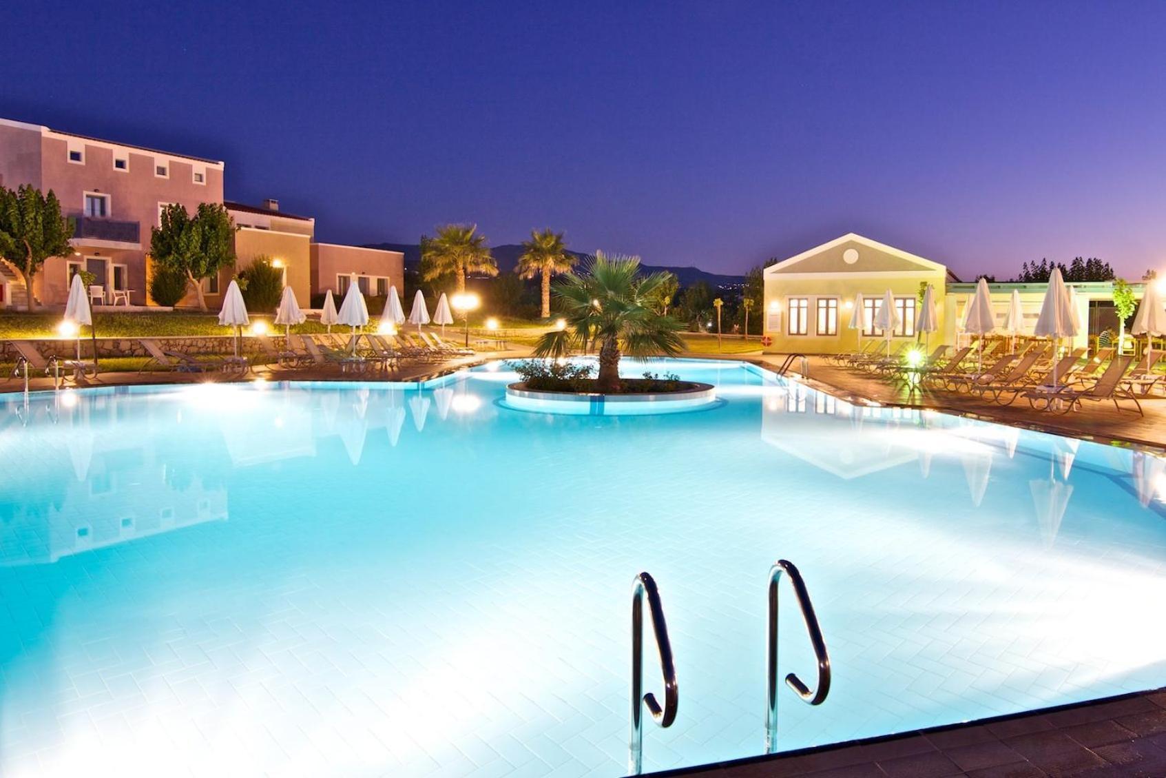 Sweety Club Solimar Emerald Rethymno  Bagian luar foto