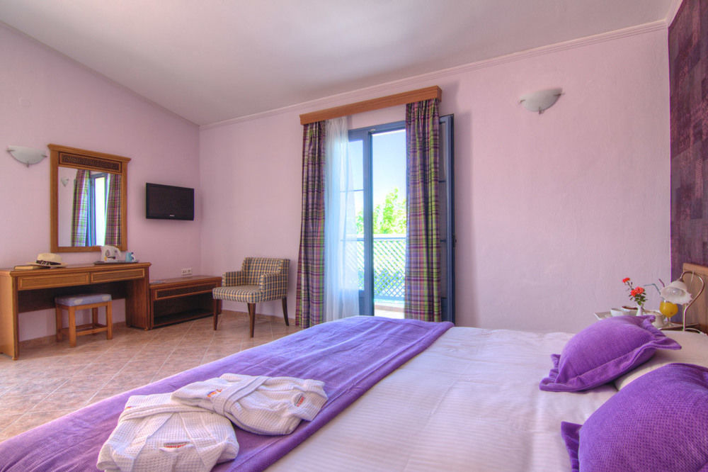 Sweety Club Solimar Emerald Rethymno  Bagian luar foto