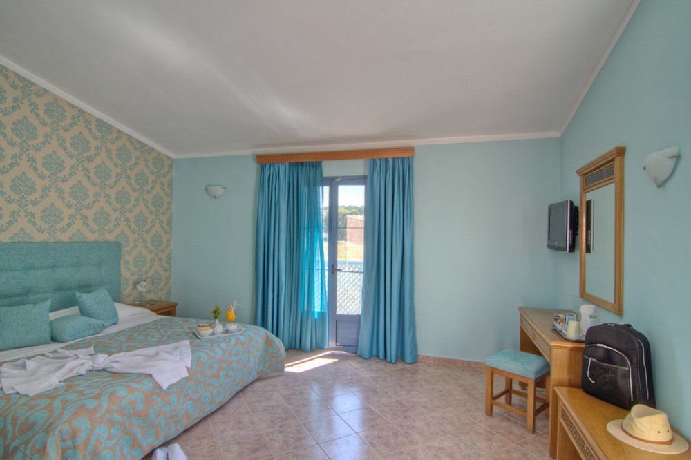 Sweety Club Solimar Emerald Rethymno  Bagian luar foto